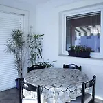 Apartman Tori *