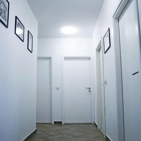 Apartment Tori